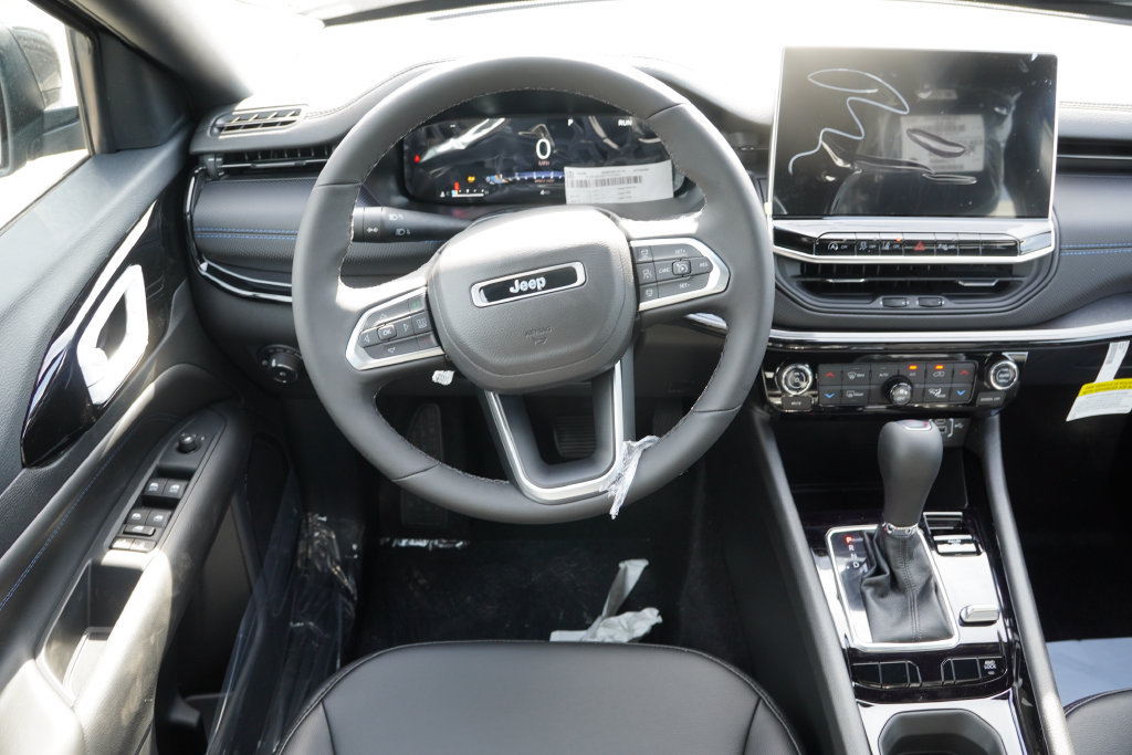 New 2026 Jeep Compass Limited AWD/4WD image 13