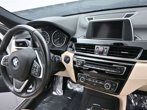 Used 2017 BMW X1 sDrive28i FWD image 14