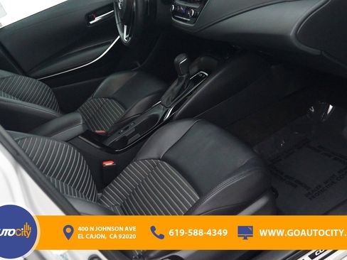Used 2024 Toyota Corolla XSE FWD image 8