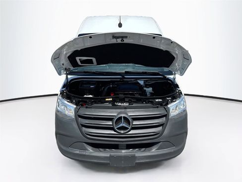 Used 2020 Mercedes-Benz Sprinter 2500 w/ Driver Convenience Package image 22