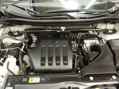 Used 2024 Mitsubishi Eclipse Cross SE AWD/4WD image 32