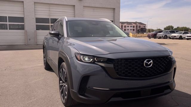 Used 2026 MAZDA CX-50 AWD 2.5 S w/ Premium Package image 4