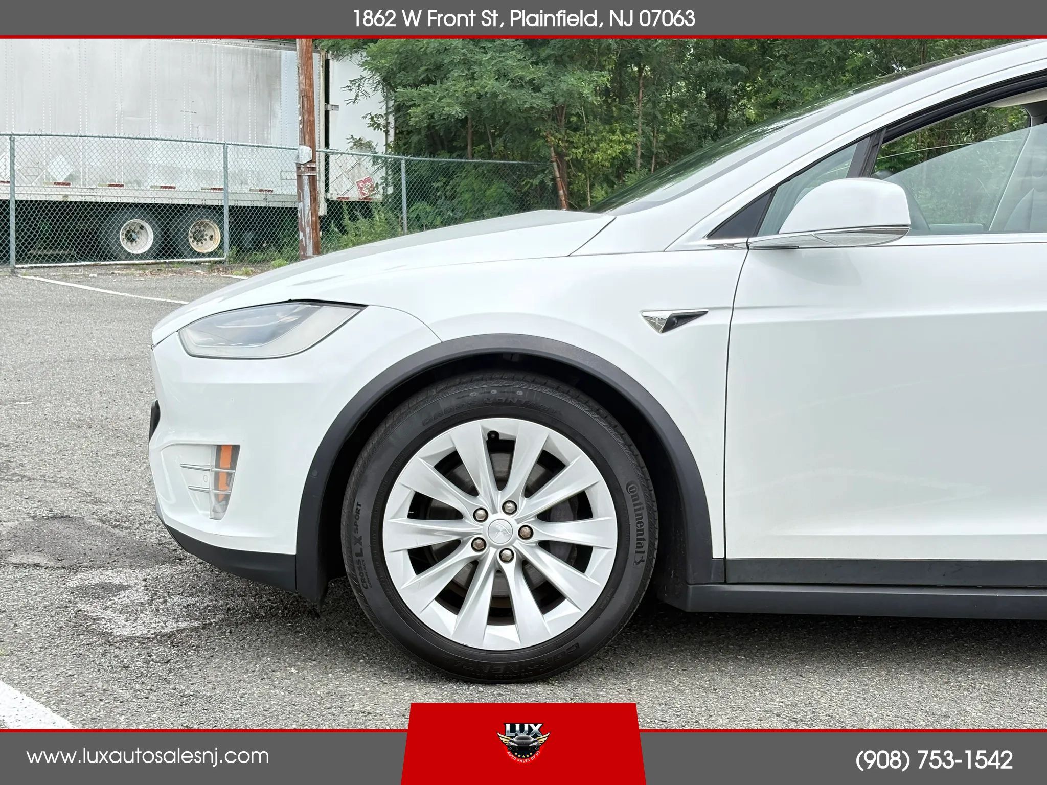 Used 2018 Tesla Model X 100D AWD/4WD image 11