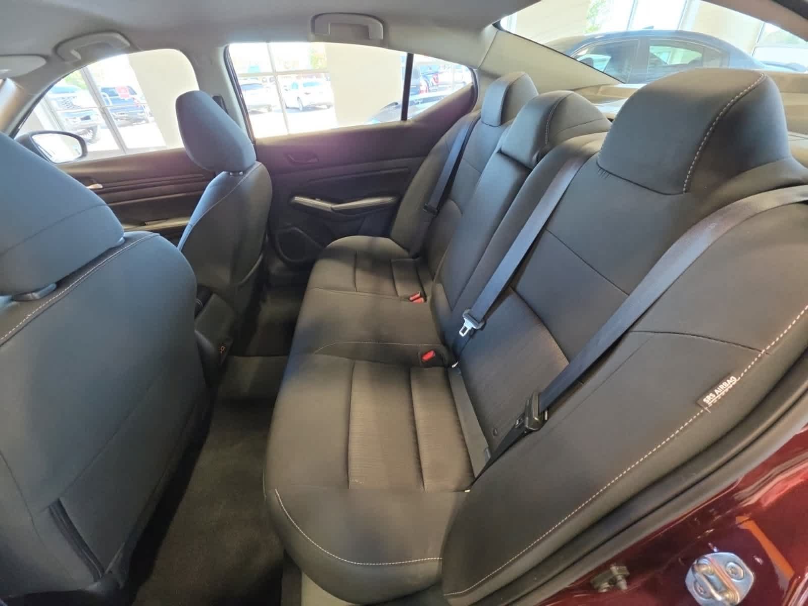 Used 2025 Nissan Altima 2.5 SV FWD image 26