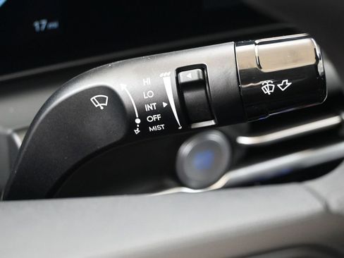 Certified 2025 Hyundai Santa Cruz SEL AWD/4WD image 29