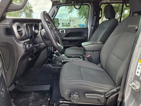 Certified 2019 Jeep Wrangler Unlimited Sahara AWD/4WD image 13