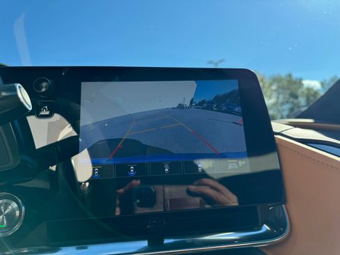 Used 2020 Chevrolet Corvette Stingray Premium Cpe w/ 3LT Preferred Equipment Group image 9