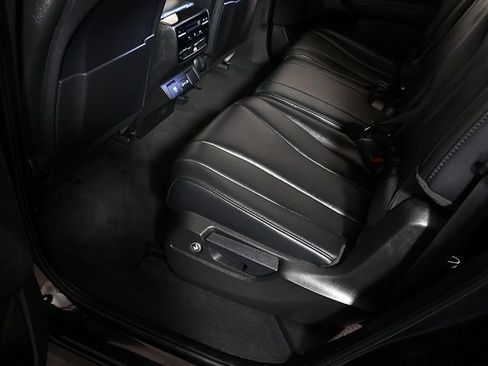 Used 2024 Acura MDX SH-AWD image 28