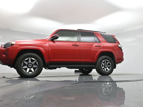 Used 2024 Toyota 4Runner TRD Off-Road image 51
