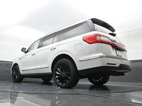 Used 2020 Lincoln Navigator Reserve w/ Equipment Group 208A Reserve AWD/4WD image 26