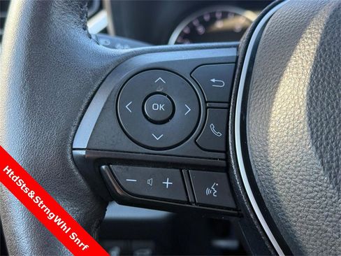 Used 2022 Toyota RAV4 XLE image 18