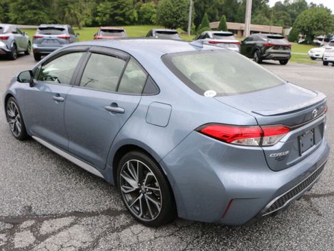 Used 2021 Toyota Corolla SE FWD image 3