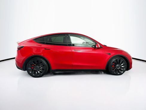 Used 2023 Tesla Model Y Performance AWD/4WD image 10