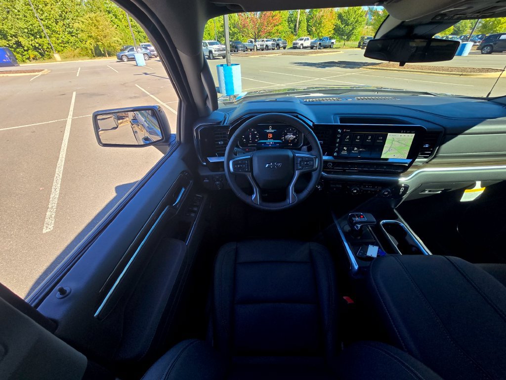 New 2026 Chevrolet Silverado 1500 RST w/ Convenience Package II AWD/4WD image 17