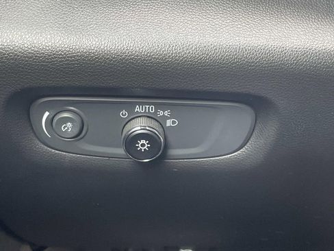 Used 2023 Chevrolet Traverse Premier w/ LPO, Floor Liner Package image 35