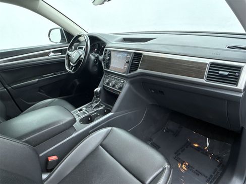 Used 2018 Volkswagen Atlas SE image 15