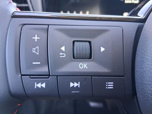 New 2026 Nissan Kicks SR w/ Cold Weather Package image 10