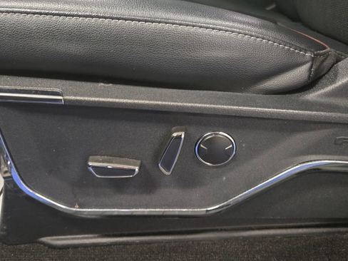 Used 2023 Ford F150 Lariat w/ Equipment Group 502A High image 10