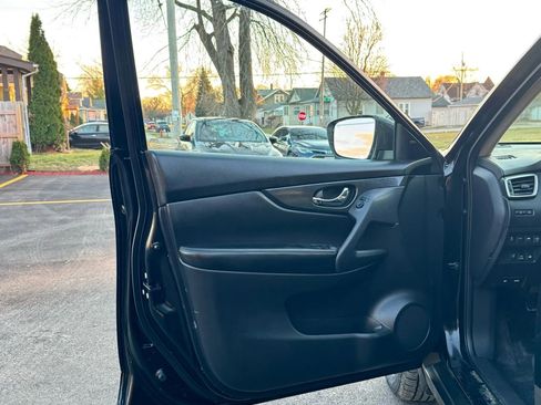 Used 2014 Nissan Rogue SL w/ SL Premium Package image 11