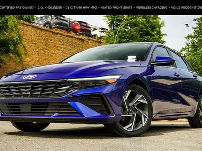 Certified 2024 Hyundai Elantra SEL w/ Convenience Package
