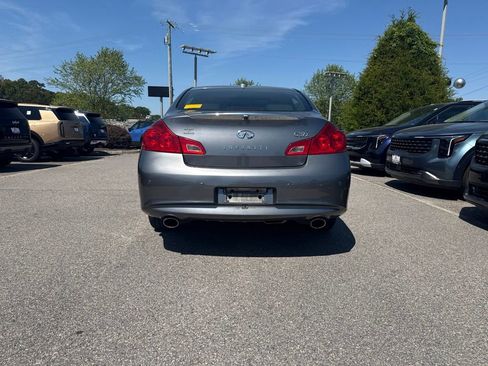 Used 2013 INFINITI G37 x Sedan w/ Premium Pkg AWD/4WD image 4
