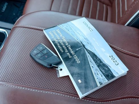 Used 2023 GMC Sierra 1500 Denali Ultimate image 36