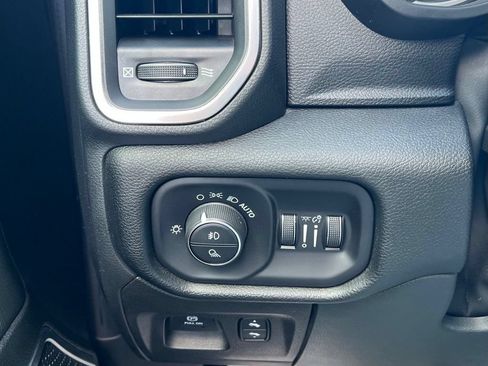 Used 2022 RAM 1500 Laramie RWD image 19