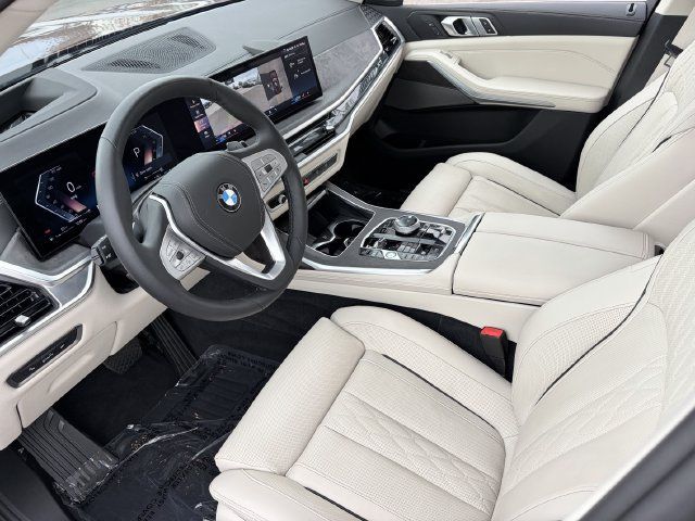 Certified 2025 BMW X7 xDrive40i w/ Premium Package AWD/4WD image 20