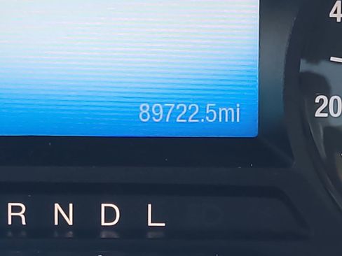 Used 2017 Ford Fusion SE image 8