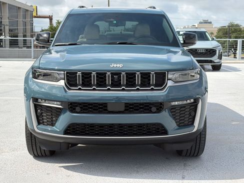 Used 2026 Jeep Grand Cherokee L Limited RWD image 6