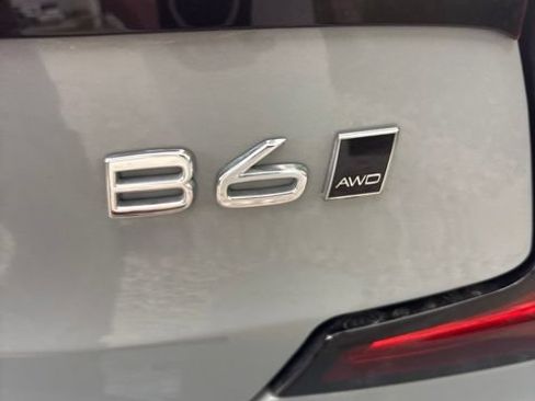 Used 2024 Volvo S90 B6 Ultimate w/ Protection Package Premier AWD/4WD image 8