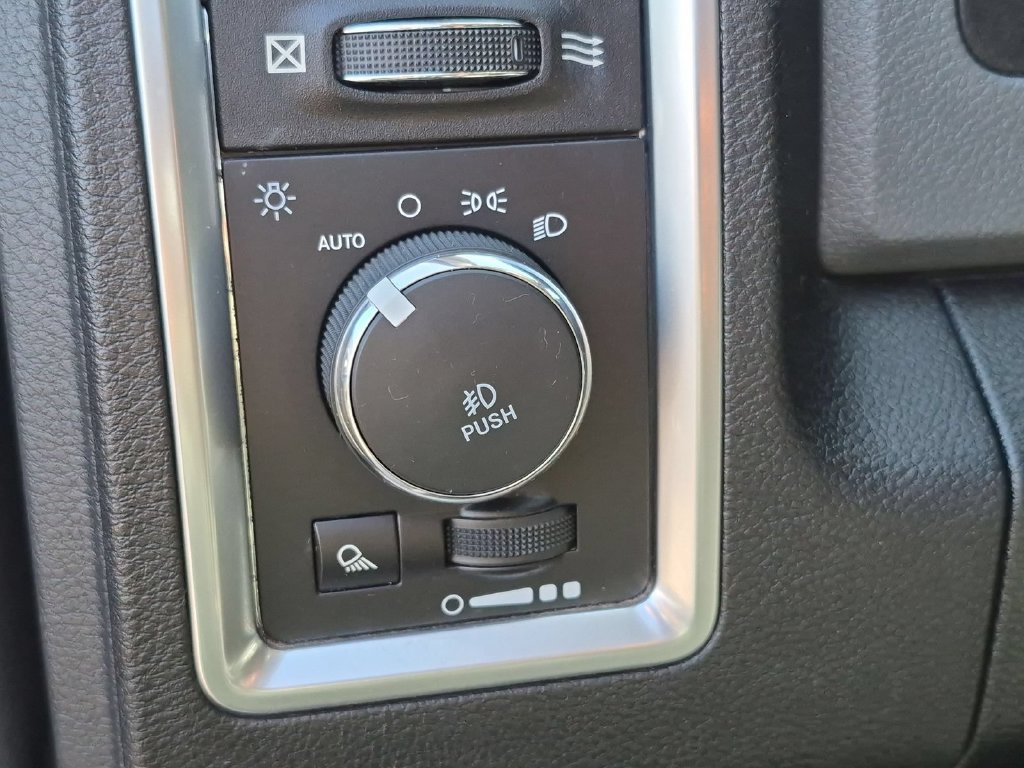 Used 2018 RAM 1500 Big Horn AWD/4WD image 10