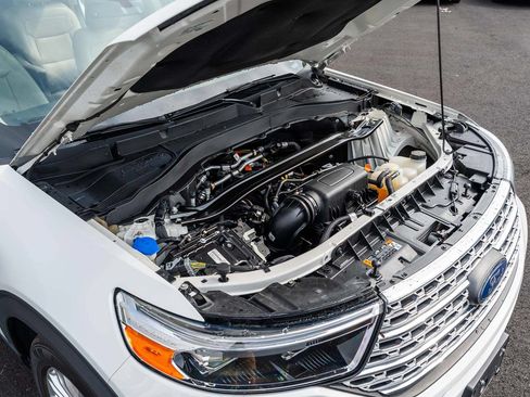 Used 2023 Ford Explorer Limited w/ Equipment Group 301A RWD image 22