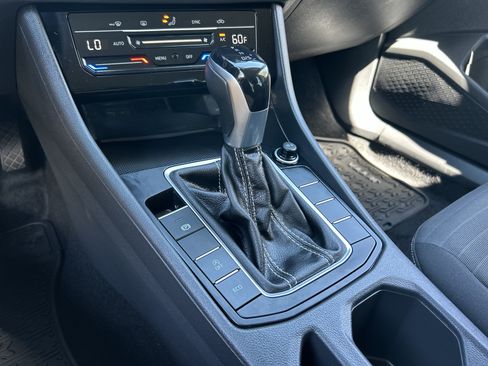 Used 2025 Volkswagen Jetta S FWD image 24