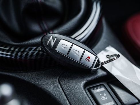Used 2010 Nissan 370Z Touring w/ Sport Pkg RWD image 70