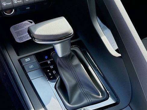 New 2026 Hyundai Elantra Sport image 13