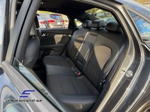 Used 2020 Kia Forte GT-Line w/ GT-Line Premium Package image 27