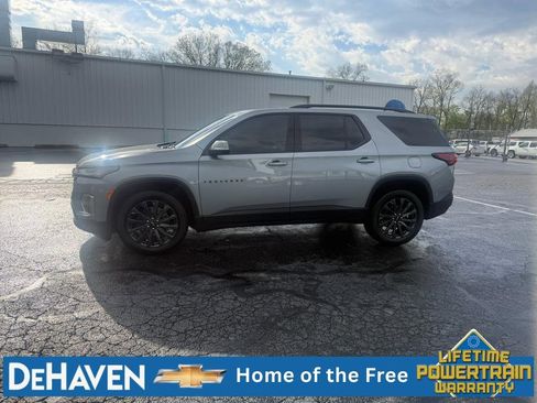 Used 2023 Chevrolet Traverse RS w/ LPO, Floor Liner Package AWD/4WD image 3