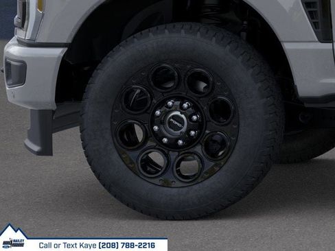 New 2026 Ford F350 Lariat w/ Black Appearance Package image 48