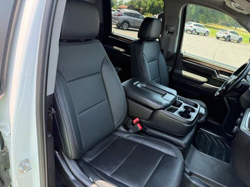 Used 2025 Chevrolet Silverado 2500 LT w/ Convenience Package AWD/4WD image 20