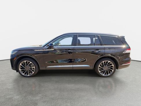 Used 2025 Lincoln Aviator Reserve w/ Equipment Group 201A AWD/4WD image 6