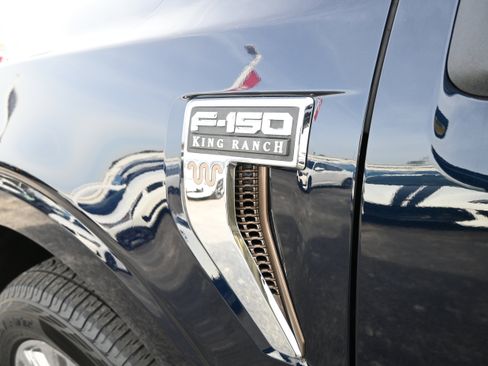 Used 2025 Ford F150 King Ranch w/ FX4 Off-Road Package image 12