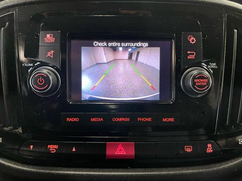 Used 2019 RAM ProMaster City Tradesman SLT FWD image 17