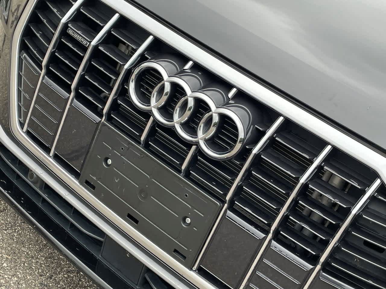 Used 2025 Audi Q3 2.0T Premium AWD/4WD image 34