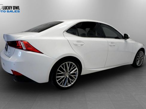 Used 2014 Lexus IS 250 RWD image 8