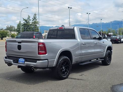 Used 2019 RAM 1500 Laramie w/ Sport Appearance Package AWD/4WD image 6