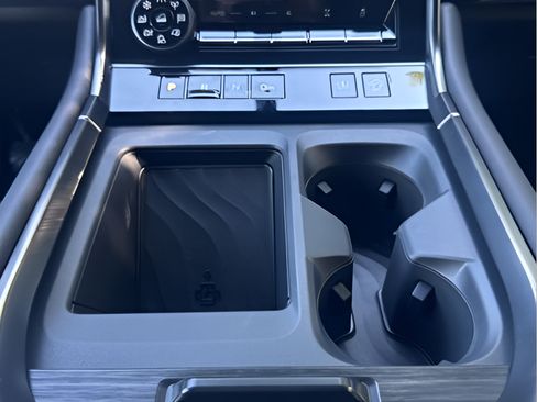 New 2026 Nissan Armada PRO-4X w/ Captain's Chari Seat Package AWD/4WD image 11