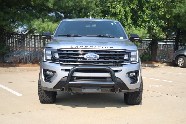 Used 2021 Ford Expedition Limited AWD/4WD image 4