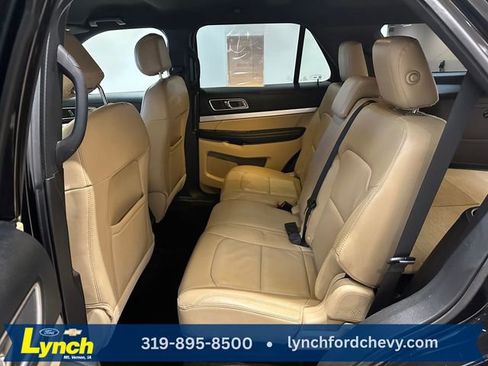 Used 2017 Ford Explorer XLT w/ Equipment Group 202A image 21