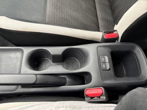 Used 2020 Nissan Versa SV image 25